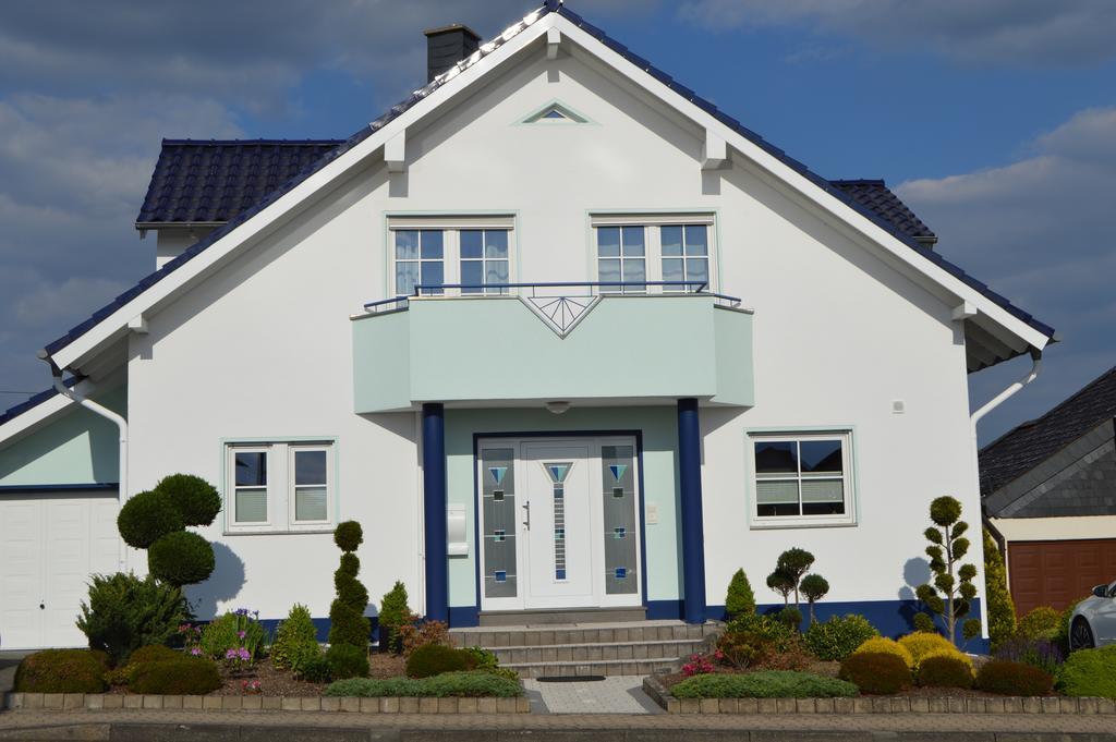 Ferienwohnung Am Park - Vulkanferien Plaidt Esterno foto